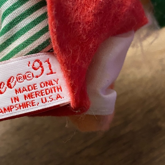 1991 Annalee Elf Doll with Gift - Picture 2 of 6